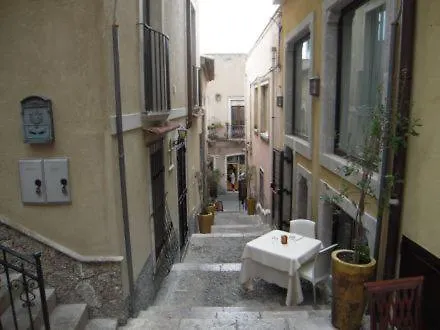 Apartment Appartamento Centrale 1 Taormina Italy